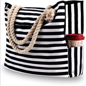 BRAND NEW WOMENS STRIPED BEACH TOTE NWT